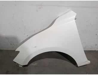 Recambio de aleta delantera izquierda para mazda 3 lim. (bl) 2.2 turbodiesel cat referencia OEM IAM B45A52211B B45A52211B 