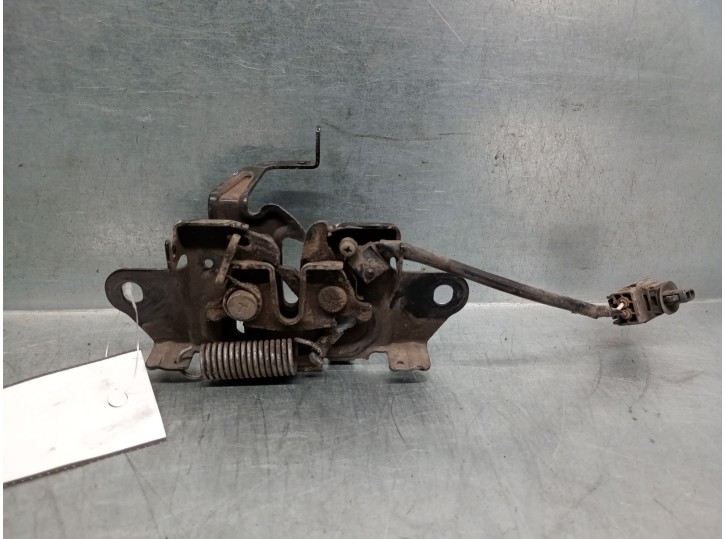 Recambio de cerradura capot para mazda 3 lim. (bl) 2.2 turbodiesel cat referencia OEM IAM BHN956620 BHN956620 