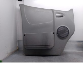Recambio de guarnecido puerta delantera izquierda para renault trafic caja cerrada (ab 4.01) 2.0 dci diesel fap cat referencia O