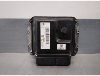 Recambio de centralita motor uce para opel astra j lim. 1.7 16v cdti referencia OEM IAM 55579443 MB2757001190 GM