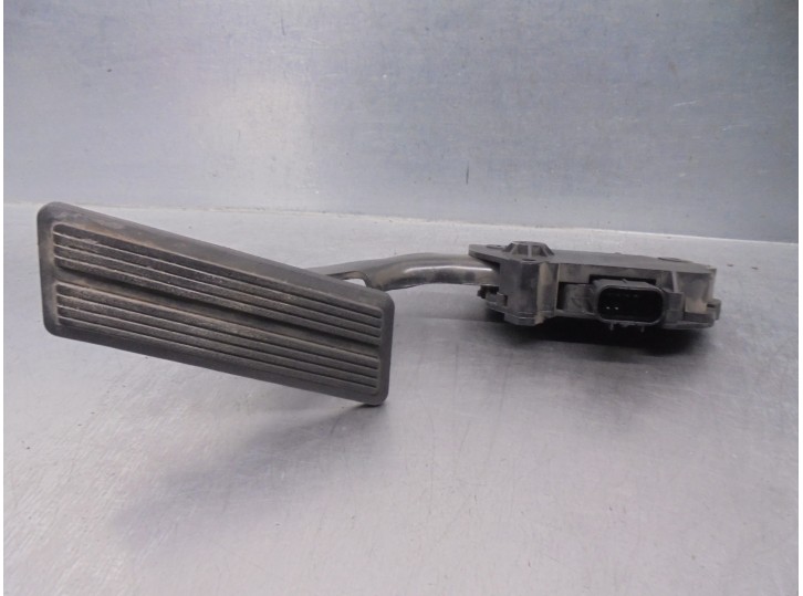 Replacement accelerator pedal potentiometer for Chrysler Voyager (RG) 2.5 CRD cat OEM IAM reference 04861650AB 
