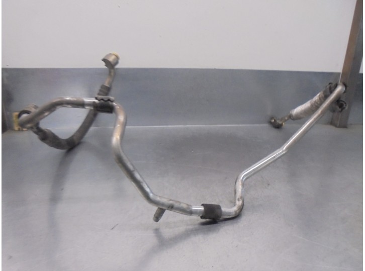 Replacement air conditioning pipes for Audi A3 (8P) 1.9 TDI OEM IAM reference 1K0820743BL 