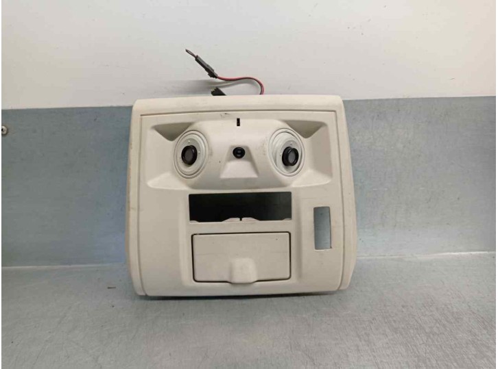 Recambio de luz interior para chrysler grand voyager 2.8 crd cat referencia OEM IAM L0097603AC  