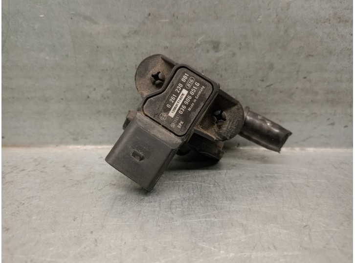 Recambio de sensor presion para porsche cayenne (92a) 3.0 diesel referencia OEM IAM 036906051G  0261230081 BOSCH