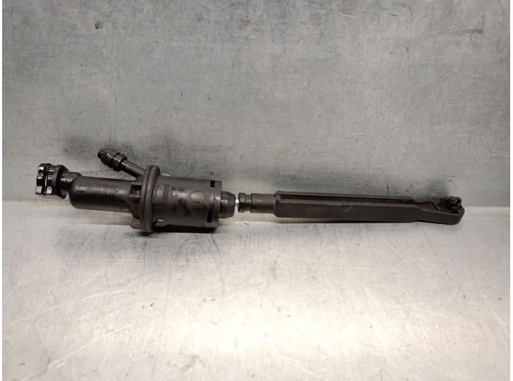 Recambio de bomba embrague para peugeot 308 cc (4b_) 1.6 16v referencia OEM IAM 9686149580 2182G7 