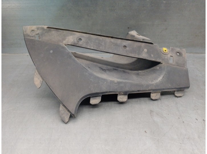 Recambio de moldura para land rover range rover velar 2.0 diesel cat referencia OEM IAM J8A22D209CA LR095013 