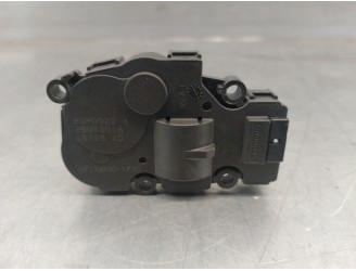 Recambio de motor apertura trampillas climatizador para land rover range rover velar 2.0 diesel cat referencia OEM IAM MF1139301