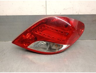 Recambio de piloto trasero derecho para peugeot 207 hdi referencia OEM IAM 9686565980 6351HQ 