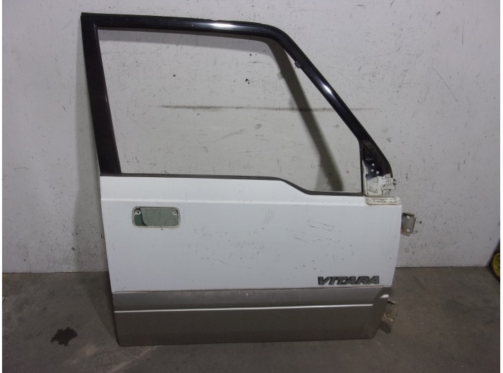 Replacement right front door for Suzuki Vitara SE/SV (ET) 1.9 turbodiesel OEM IAM reference 4794807 WHITE 5 DOORS