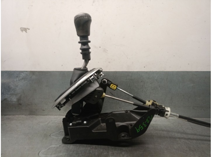 Recambio de palanca cambio para nissan juke (f15) 1.2 dig-t referencia OEM IAM 341011KG0B 341011KG0B 