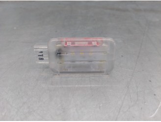 Recambio de luz interior para land rover range rover velar 2.0 diesel cat referencia OEM IAM CPLA13776 LR034050 