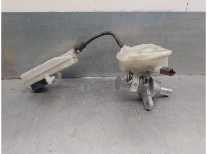 Recambio de bomba freno para peugeot 307 cc (3b) 2.0 16v referencia OEM IAM 0204254242 4601R1 