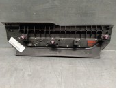 Recambio de molduras delanteras para land rover range rover velar 2.0 diesel cat referencia OEM IAM J8A213200BA LR092105 