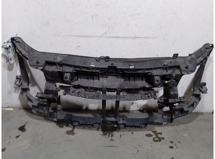 Recambio de panel frontal para renault renault master transpol iii master transpol referencia OEM IAM 625210435R 625210435R 