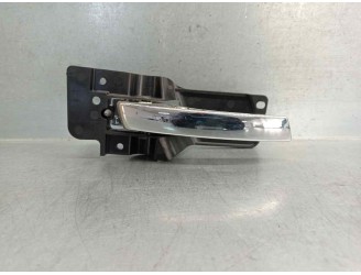 Recambio de maneta interior delantera derecha para chrysler grand voyager 2.8 crd cat referencia OEM IAM 05020798AA  5 PUERTAS