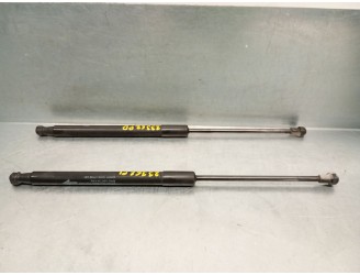 Recambio de amortiguadores maletero / porton para toyota yaris (_p9_) 1.4 d-4d (nlp90_) referencia OEM IAM 889500D022 689500D022