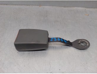 Recambio de enganche cinturon para fiat punto berlina (188) 1.3 jtd cat referencia OEM IAM 33005375 735271649 