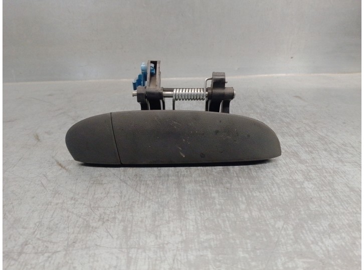 Recambio de maneta exterior delantera derecha para hyundai i10 1.2 cat referencia OEM IAM 826600X01  5 PUERTAS