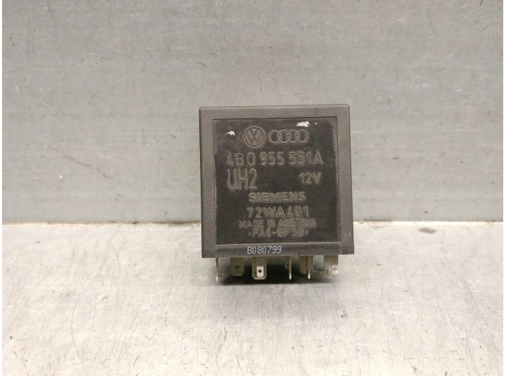 Recambio de rele para volkswagen passat variant (3b5) 1.8 20v turbo referencia OEM IAM 4B0955531A  SIEMENS