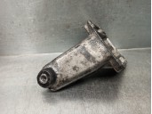 Replacement engine mount for Mercedes-Benz C-Class (W202) saloon 2.5 20V turbodiesel cat OEM IAM reference 1112230904 