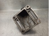 Replacement engine mount for Mercedes-Benz C-Class (W202) saloon 2.5 20V turbodiesel cat OEM IAM reference 1112230904 