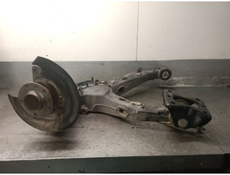 Recambio de mangueta trasera derecha para opel vivaro c furgoneta (k0) 1.5 referencia OEM IAM D 15 DTH (DV5RUC) D 15 DTH (DV5RUC