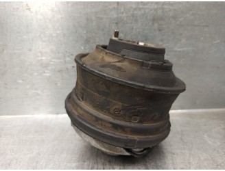 Recambio de soporte motor derecho para mercedes-benz clase c (w202) berlina 2.5 20v turbodiesel cat referencia OEM IAM A20324006
