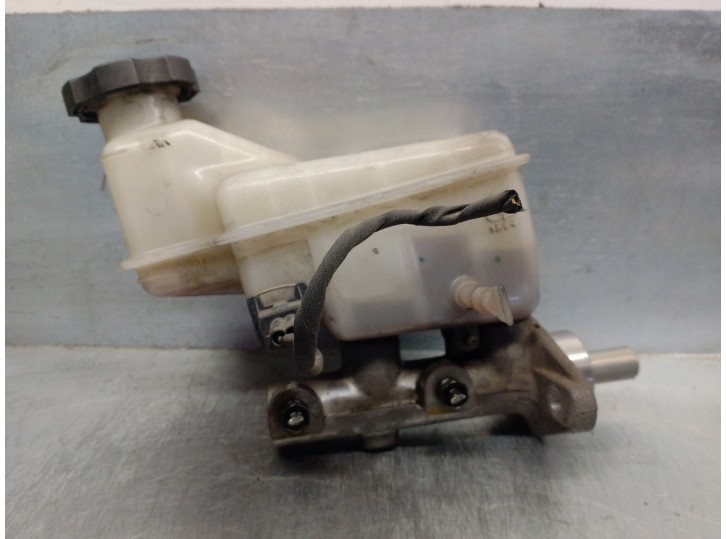 Recambio de bomba freno para hyundai i10 1.2 cat referencia OEM IAM 58510B9810 58510B9810 