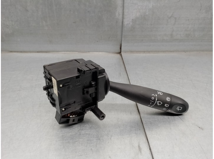Recambio de mando limpia para hyundai i10 1.2 cat referencia OEM IAM 202007964 