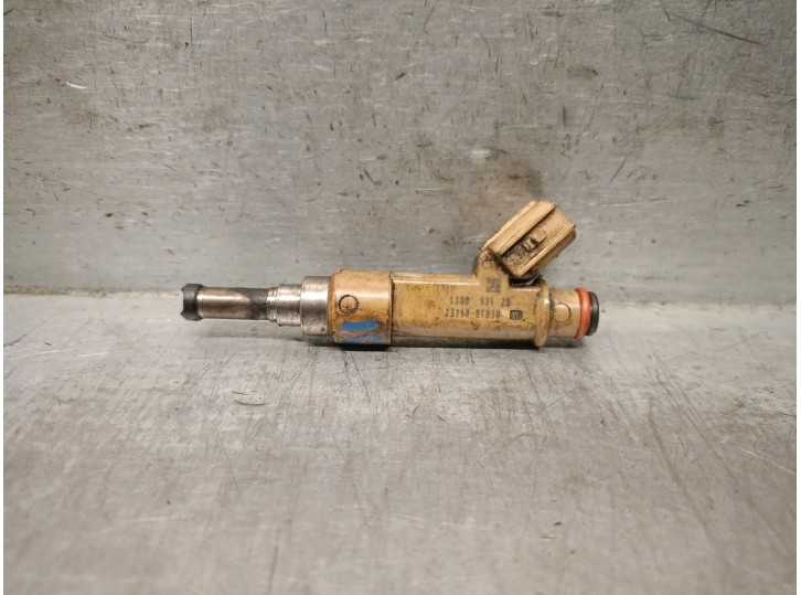 Recambio de inyector para toyota verso 1.6 16v cat referencia OEM IAM 232500T030 232500T030 