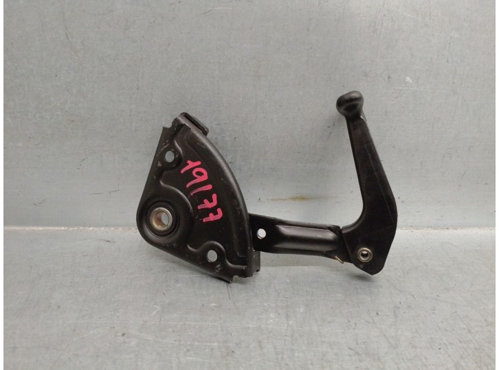 Recambio de cerradura capot para audi a8 (d2) 4.2 v8 32v referencia OEM IAM 4D1823531 TIRADOR PARA ABRIR CAPOT 4 PUERTAS