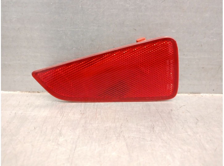 Recambio de piloto trasero izquierdo paragolpes para ford focus iv (hn) 1.0 ecoboost mhev referencia OEM IAM JX7B13B415AA JX7B13