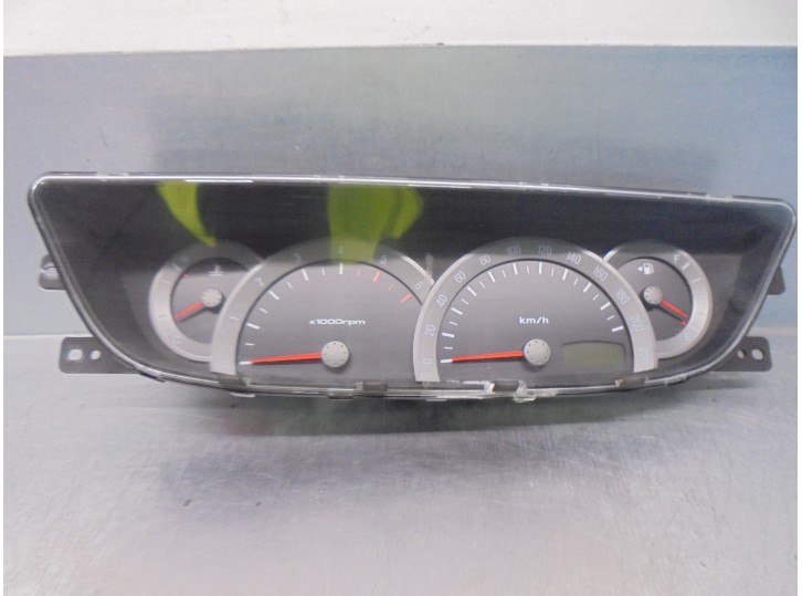 Recambio de cuadro instrumentos para ssangyong rodius 2.7 turbodiesel cat referencia OEM IAM 8020021403 11001131130S 