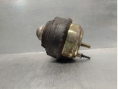 Replacement engine mount for Volvo S80 saloon 2.5 turbodiesel OEM IAM reference 9492802 9492802 
