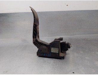 Recambio de potenciometro pedal para mercedes-benz sprinter 02.00  caja cerrada 2.2 cdi cat referencia OEM IAM A9013000404 02810