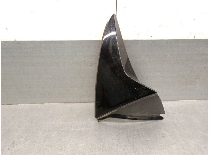 Recambio de molduras traseras para ford focus iv (hn) 1.0 ecoboost mhev referencia OEM IAM JX7B442A92C JX7B442A92C 