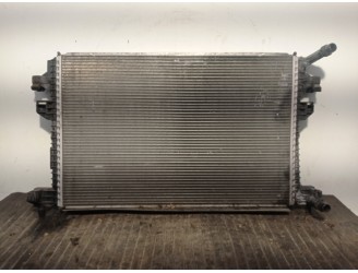 Recambio de radiador agua para volkswagen tiguan 2.0 tdi referencia OEM IAM 5Q0121251HQ FZ080004 MAHLE