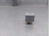 Replacement relay for Seat Ibiza (6J5) 1.4 TDI OEM IAM reference 141951253B 