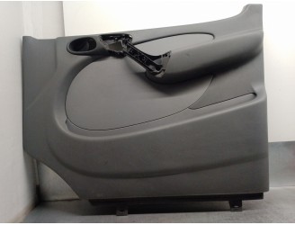 Recambio de guarnecido puerta delantera derecha para mercedes-benz sprinter 02.00 caja cerrada 2.2 cdi cat referencia OEM IAM A