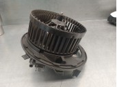 Recambio de motor calefaccion para volkswagen tiguan 2.0 tdi referencia OEM IAM 5WB819021A T72367C VALEO