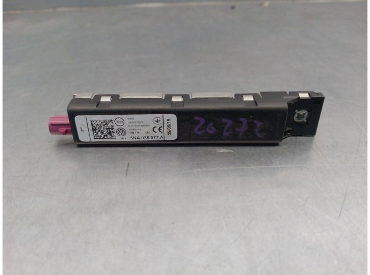 Recambio de antena para volkswagen tiguan 2.0 tdi referencia OEM IAM 5NA035577A 