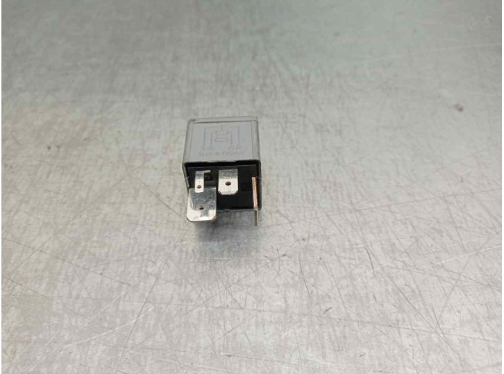 Recambio de rele para audi a3 (8l) 1.6 referencia OEM IAM 191906383C  