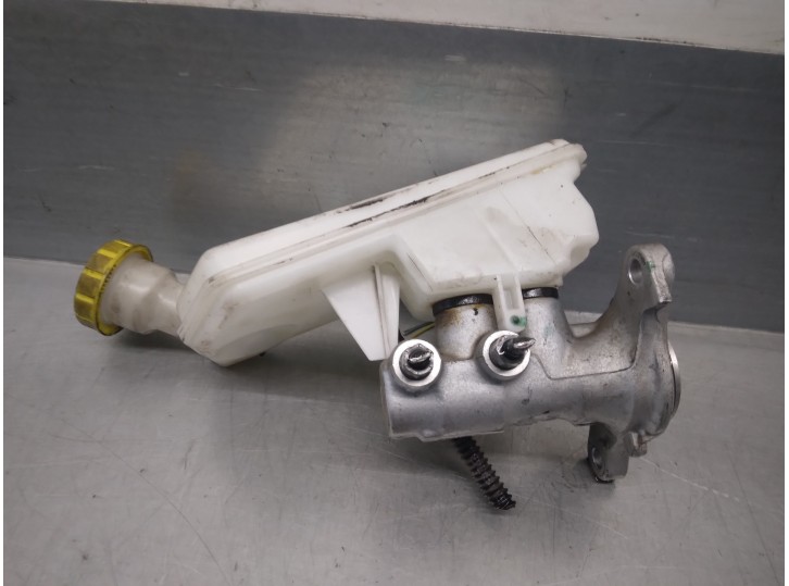 Recambio de bomba freno para peugeot 208 1.2 12v vti referencia OEM IAM 32069745 32069745 TRW