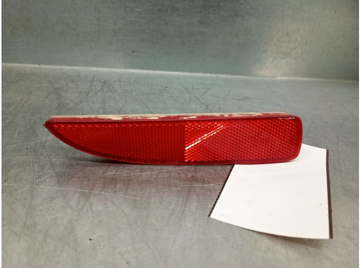 Recambio de piloto trasero derecho paragolpes para mazda 3 lim. (bl) 2.2 turbodiesel cat referencia OEM IAM D350515M0E D350515M0