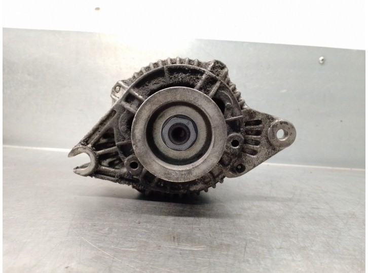Recambio de alternador para peugeot 306 berlina 3/5 puertas (s1) 1.9 turbodiesel referencia OEM IAM 5705F3 