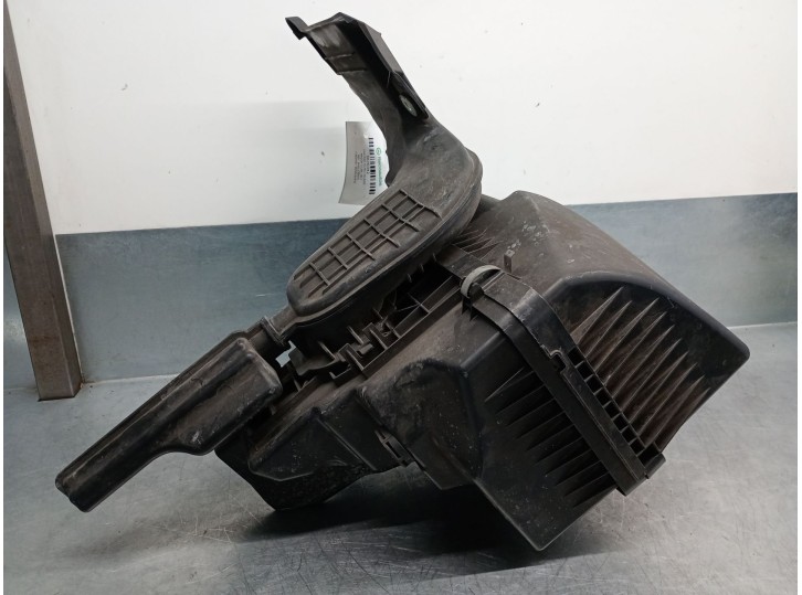 Recambio de carcasa filtro de aire para mazda 3 lim. (bl) 2.2 turbodiesel cat referencia OEM IAM SH01133AYB SH01133AYB 