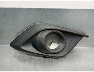 Recambio de rejilla paragolpes derecha para mazda 3 lim. (bl) 2.2 turbodiesel cat referencia OEM IAM BHR150C11A BHR150C11A 