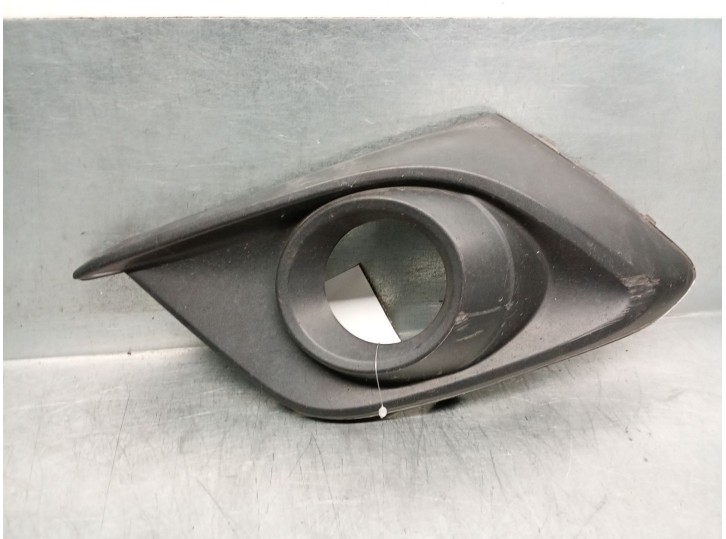 Replacement left bumper grille for Mazda 3 Lim. (BL) 2.2 turbodiesel cat OEM IAM reference BHR150C21A BHR150C21A 