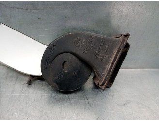 Recambio de claxon para mazda 3 lim. (bl) 2.2 turbodiesel cat referencia OEM IAM BHR16679Y BHR16679Y 