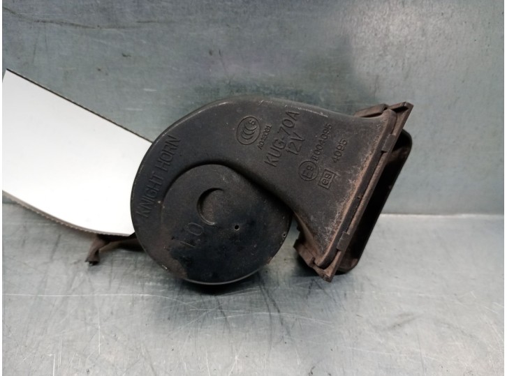 Recambio de claxon para mazda 3 lim. (bl) 2.2 turbodiesel cat referencia OEM IAM BHR16679Y BHR16679Y 